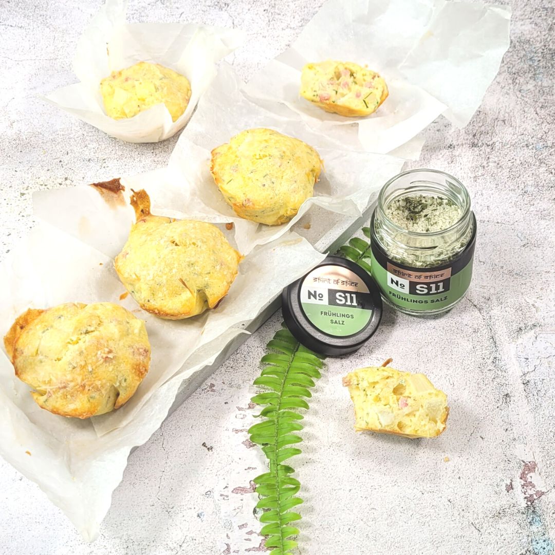 Spargelmuffins mit Frühlings Salz & Parmesan, herzhaft & saftig