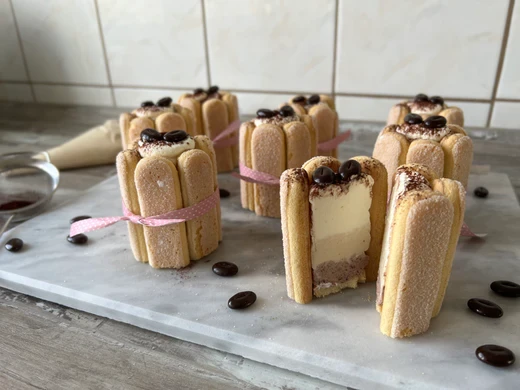 Image of Mini Tiramisu Törtchen