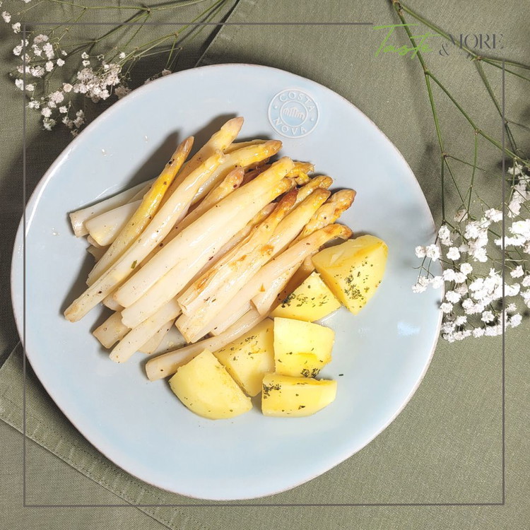 Image of Jetzt kannst du bereits servieren. Enjoy!