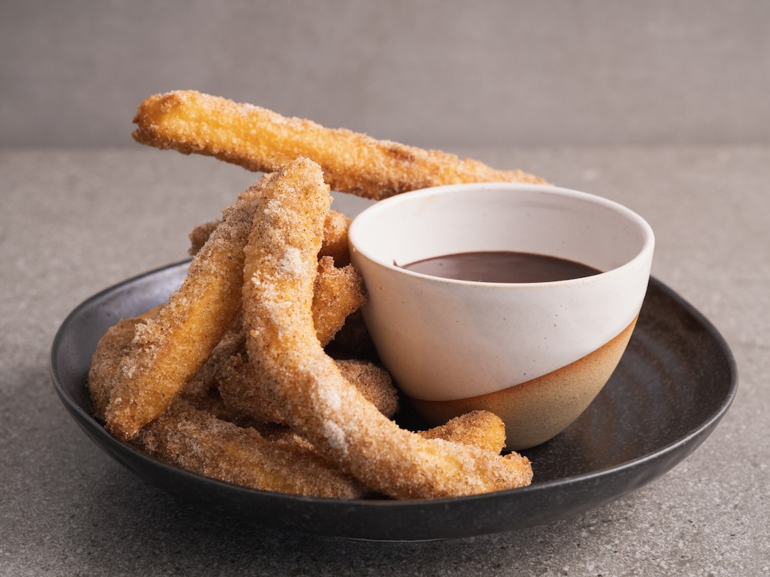 Andy Cooks - Churros