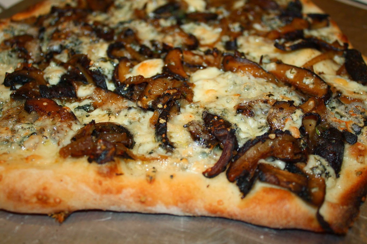 Flat Bread-Cremini, Blue Cheese, & Wild Mushroom & Sage Olive Oil