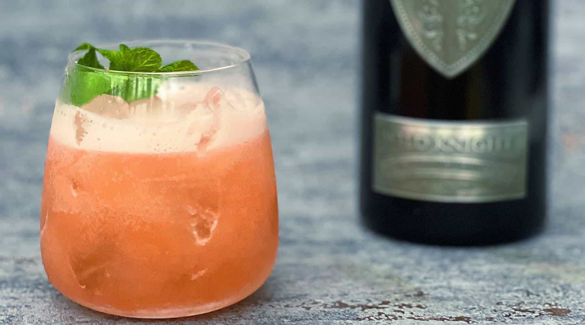 Wild Knight® English Vodka - Easy 8 Hold Up