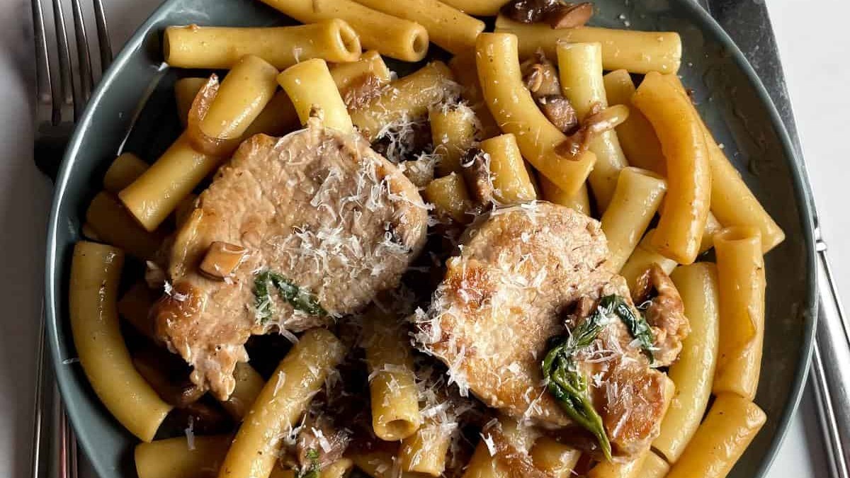 Image of Fresh Pasta with Pork Tenderloin
