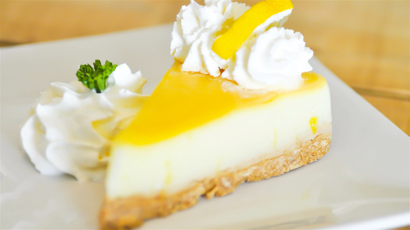 Image of Lemon Cheesecake Topped with Lemon Curd