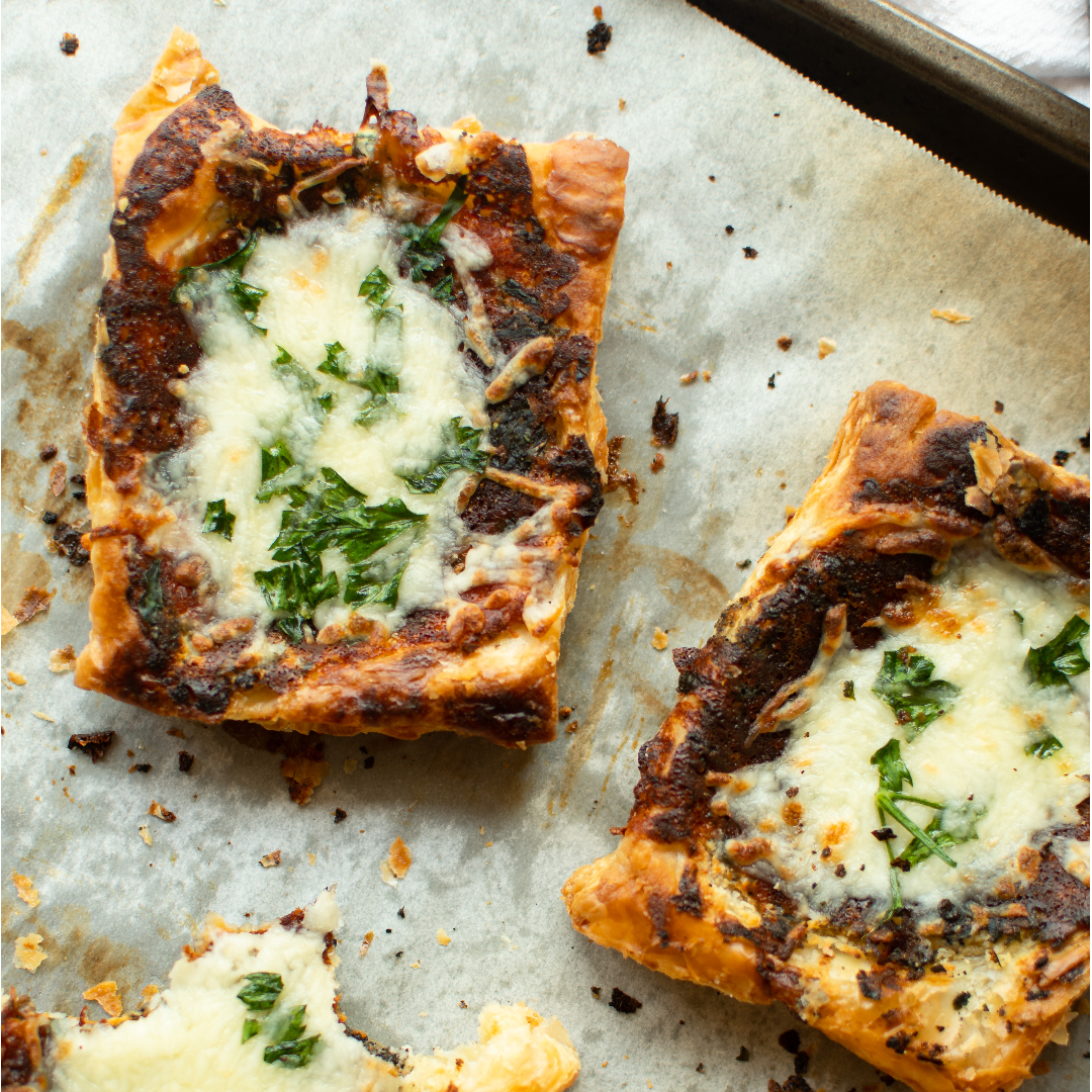 Black Sesame Cheesy Garlic Puff Pastry