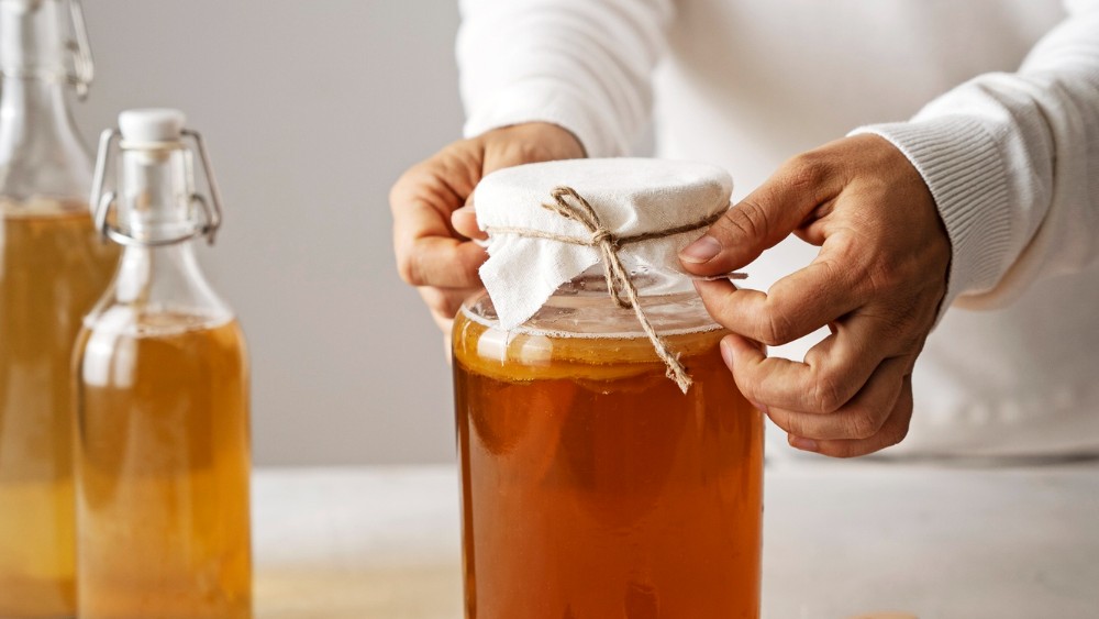 Image of Easy homemade kombucha