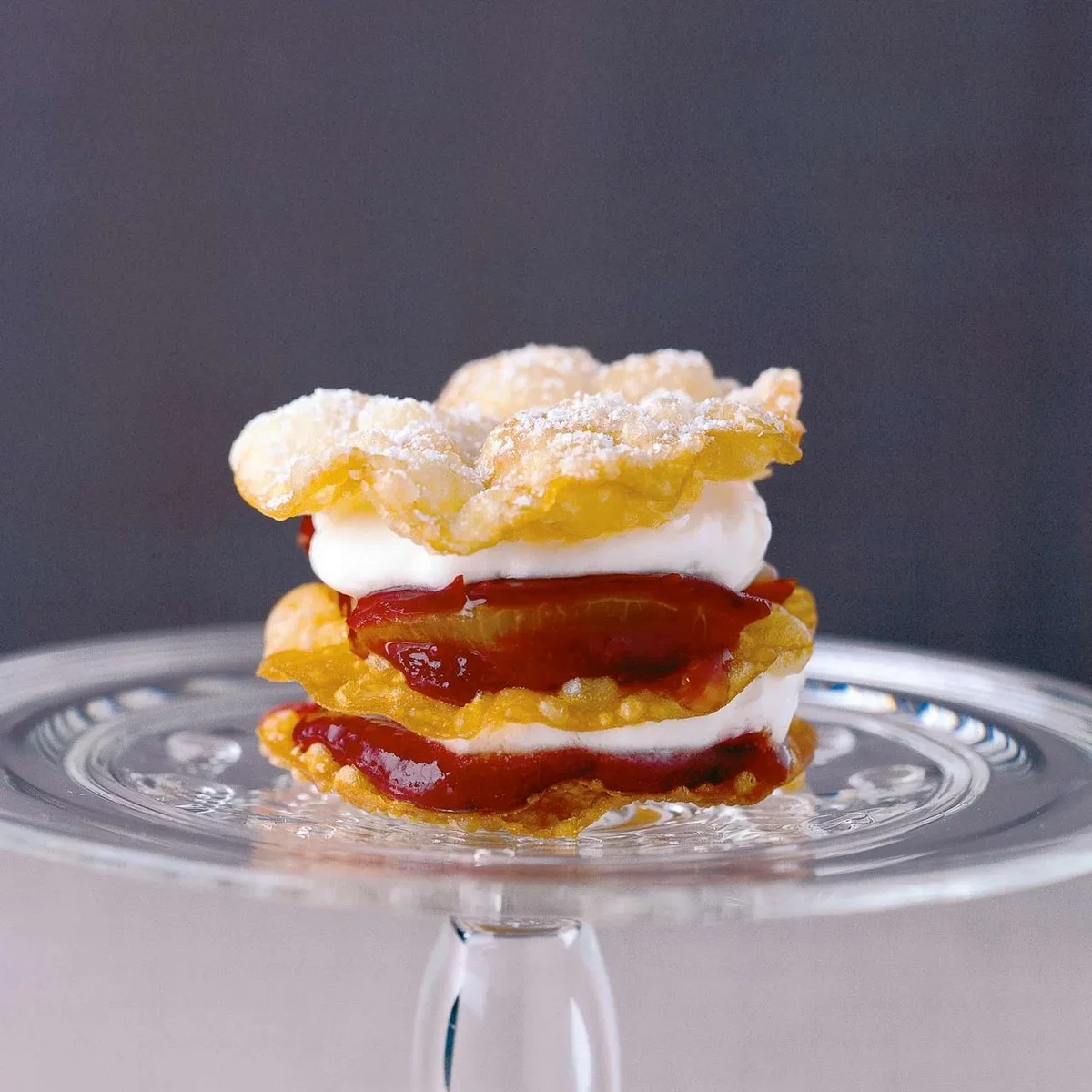 Dessert mit frischen Pflaumen: Friesenschnitten à la King