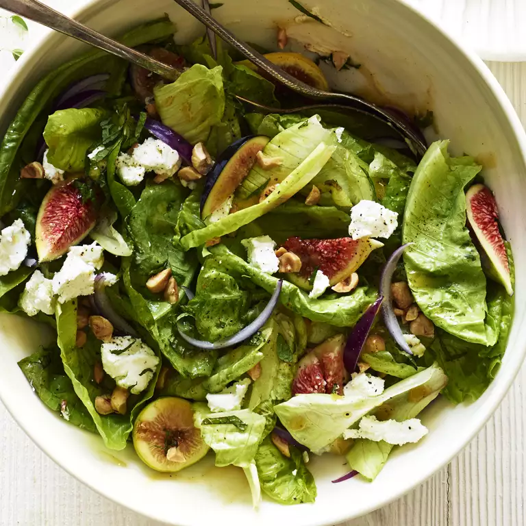 Salad - Fig, Hazelnut and Goat Cheese