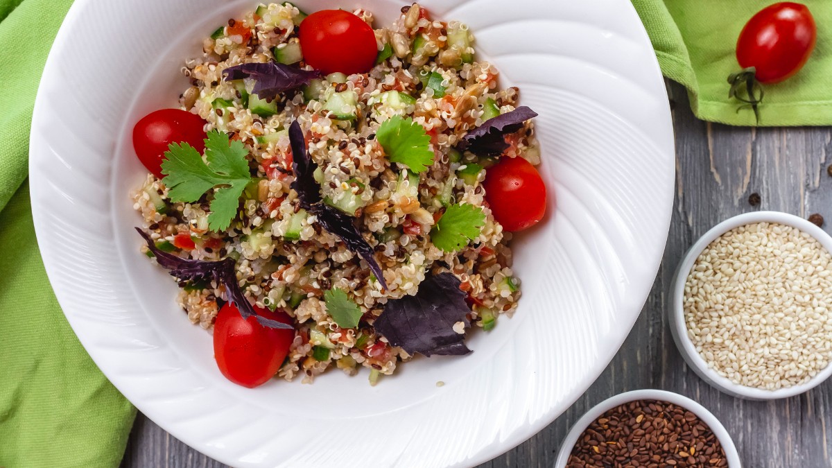 Image of Quinoa salad with cherry tomatoes and seeds