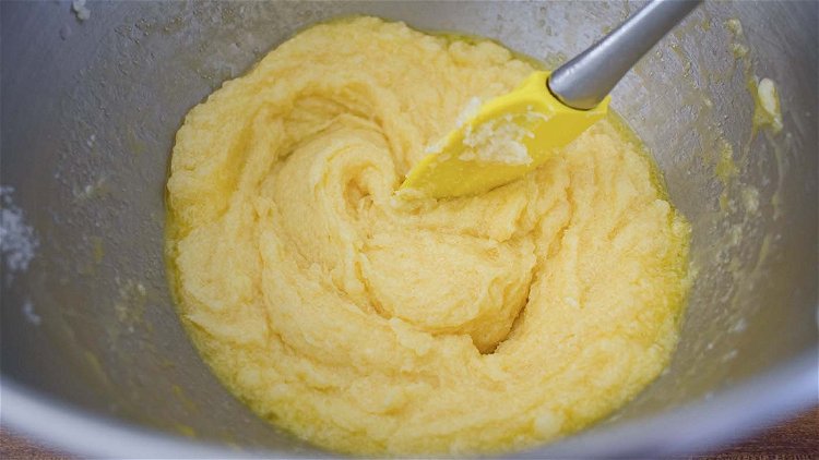 Image of Cream lard and sugar. Add well-beaten eggs and vanilla.