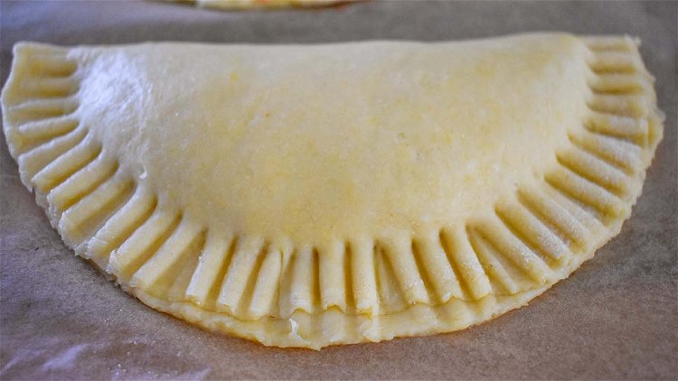 Image of Seal pies with finger or fork. Make sure edges are...