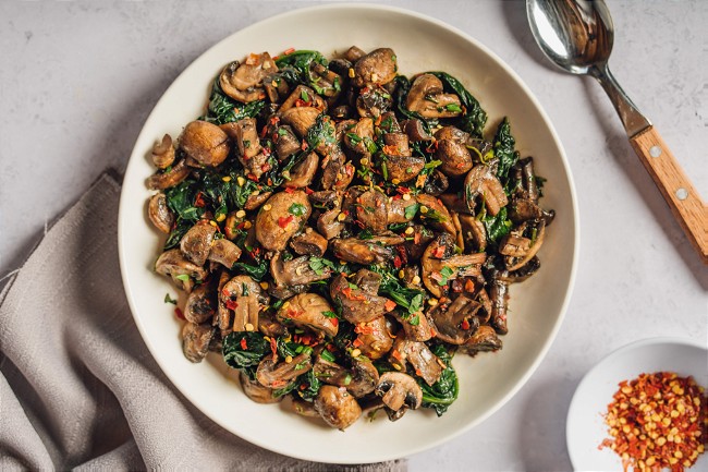 Image of Garlic Mushrooms with Spinach