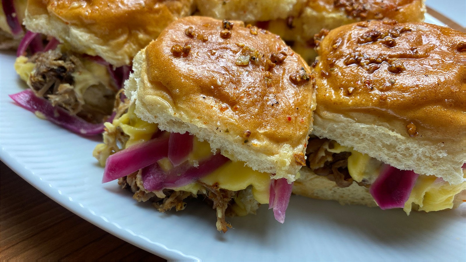 Pulled Pork Sliders with Pickled Red Onions and Cheese Sauce using Wurzpott Spices