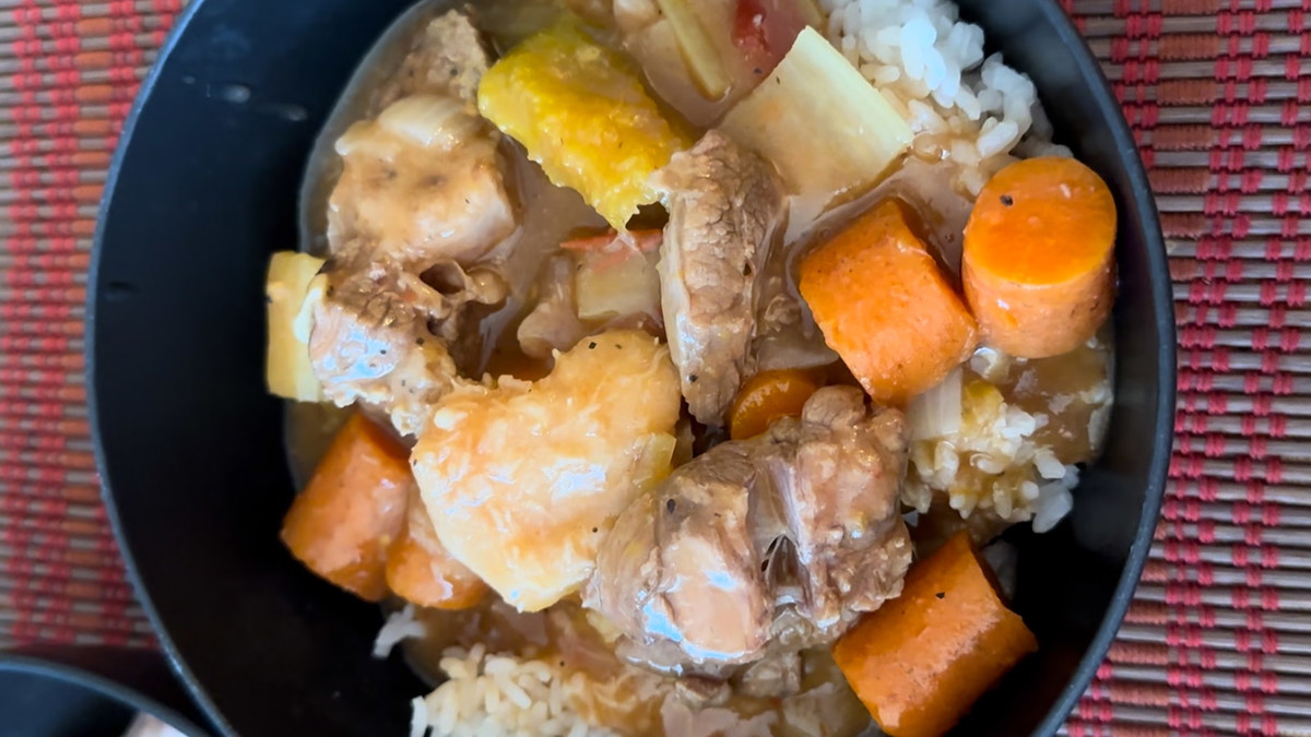 ʻIʻini's Instapot Beef Stew with Kalo and Palaʻai