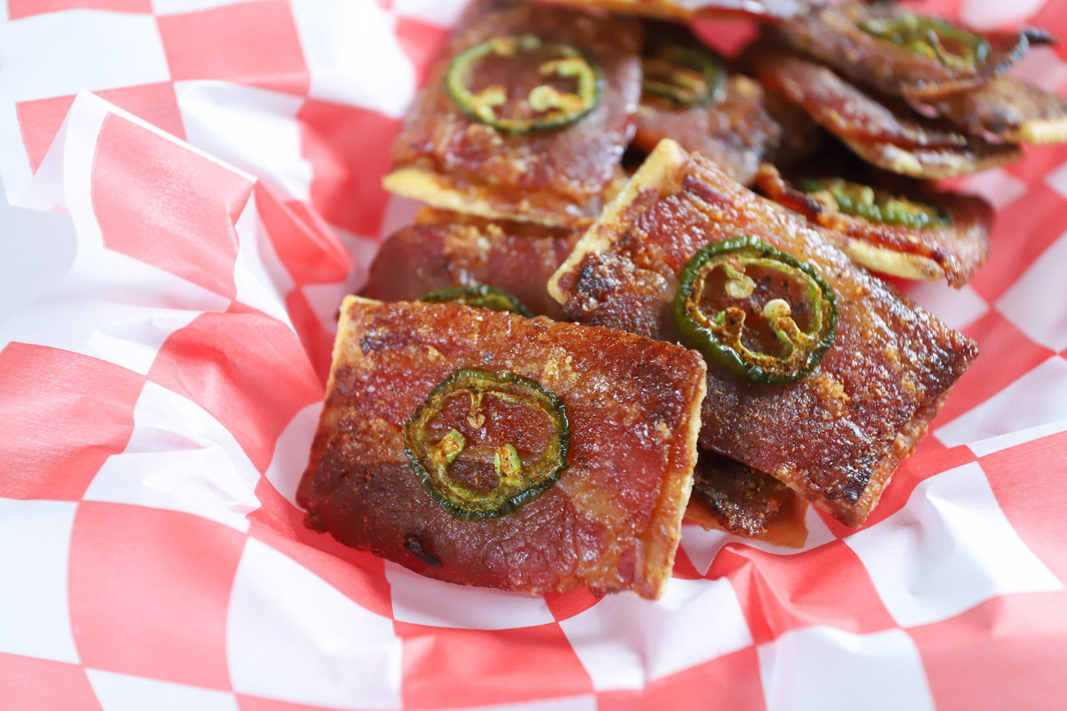 Bacon Cracker Bites