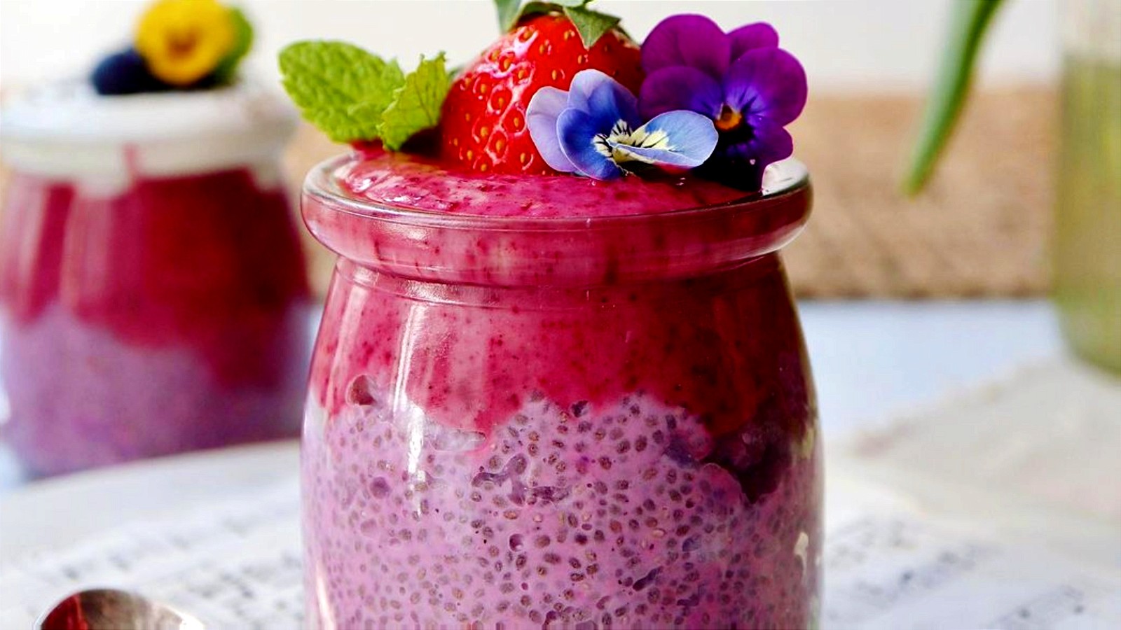 Image of Chia Yoghurt Pot