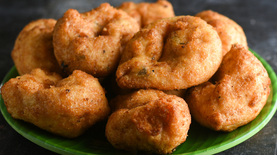 Image of Crispy Medu Vada: South Indian Delight