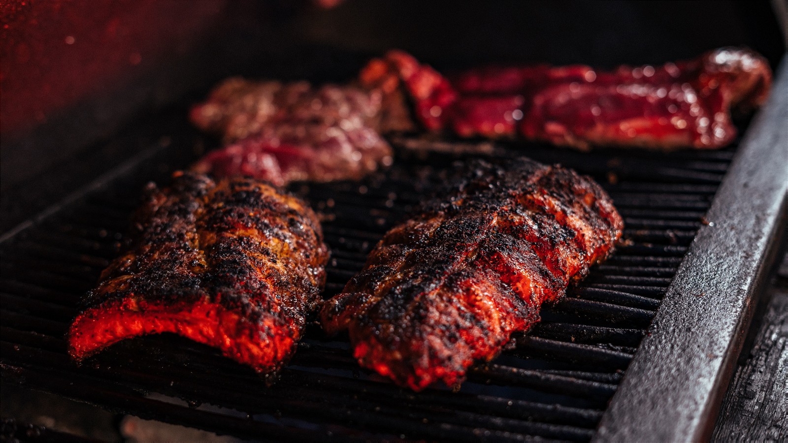 Image of Smoky BBQ Spare Ribs