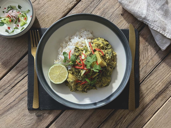 Image of Veggie Saag Aloo Curry with Rice