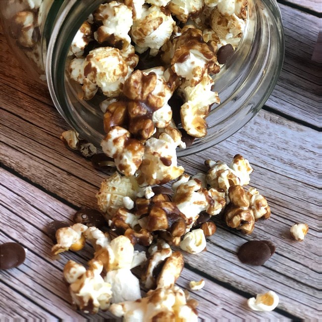 Image of CAROB CARAMEL POPCORN