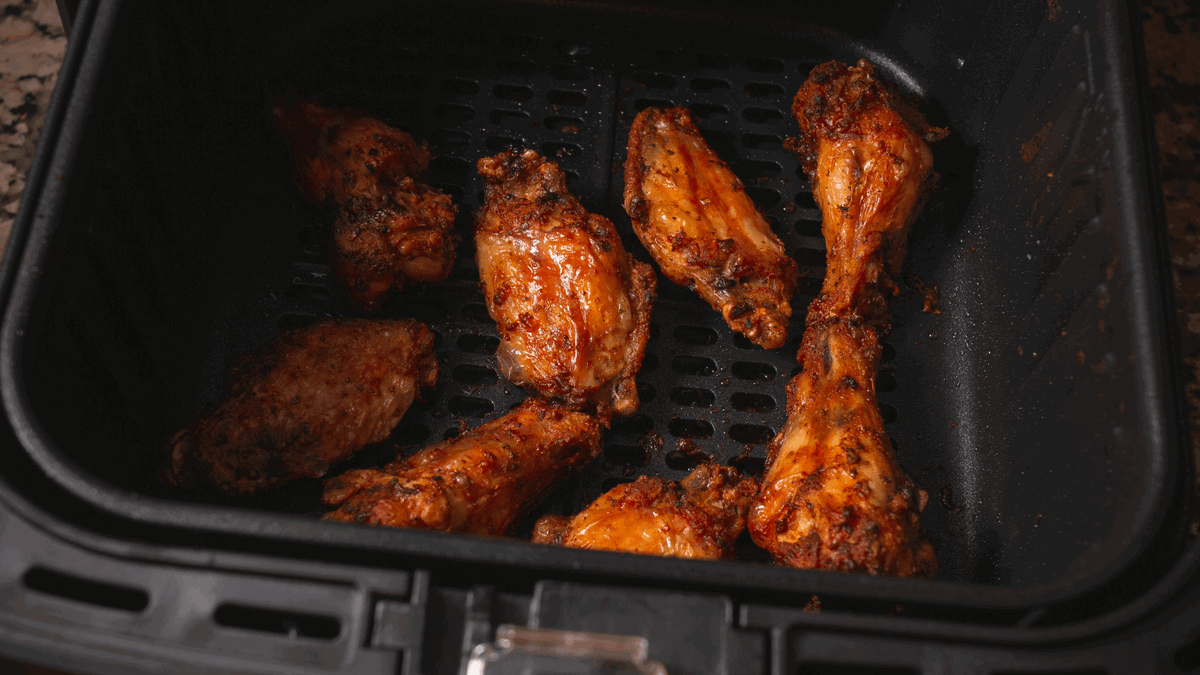 Air Fryer BBQ Chicken Drumsticks