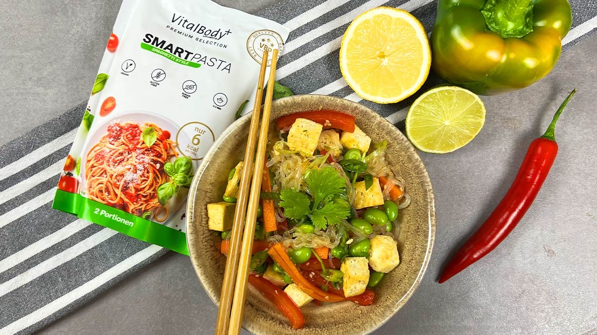 Image of Erfrischender Asia-Salat mit SmartPasta