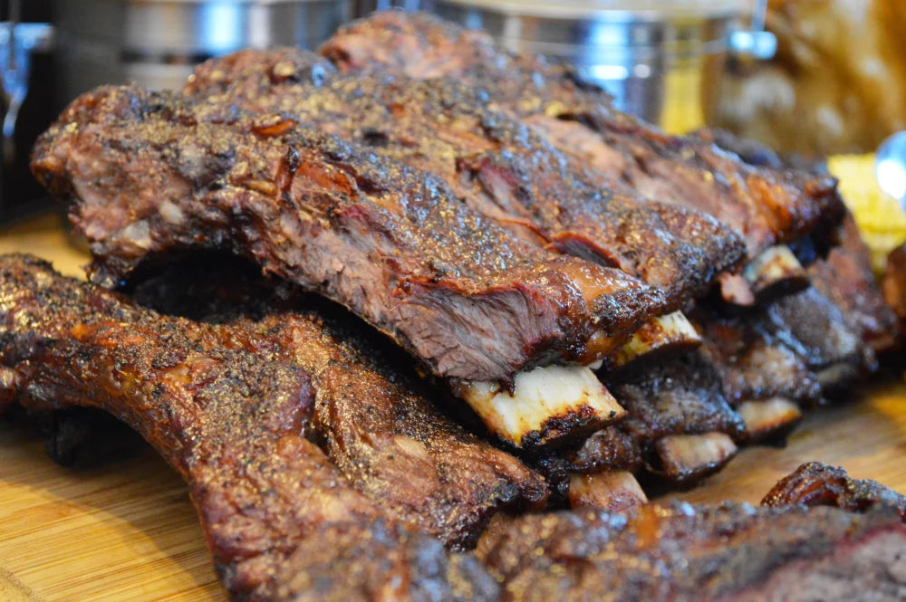 How to Make Oak Smoked Brown Sugar Chili Rubbed Ribs 