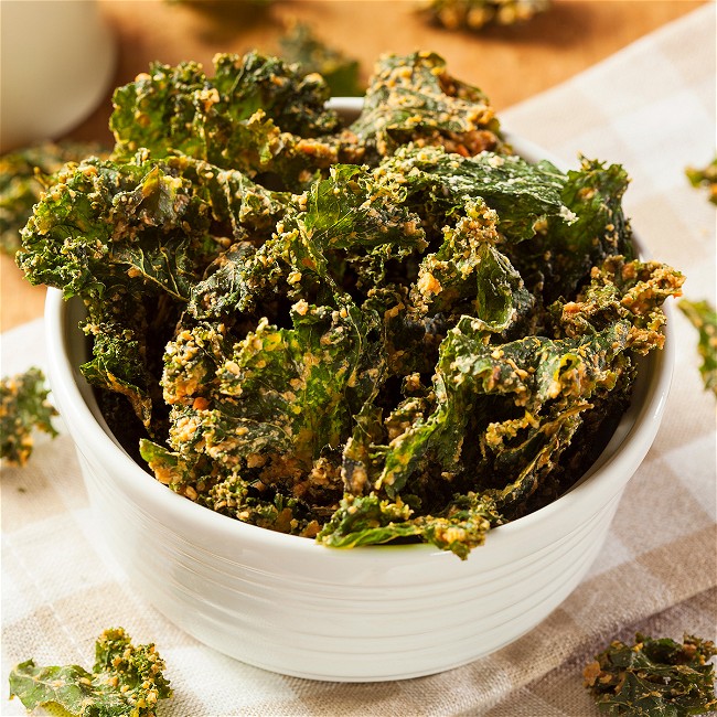 Image of Garlic & Parmesan Kale Chips