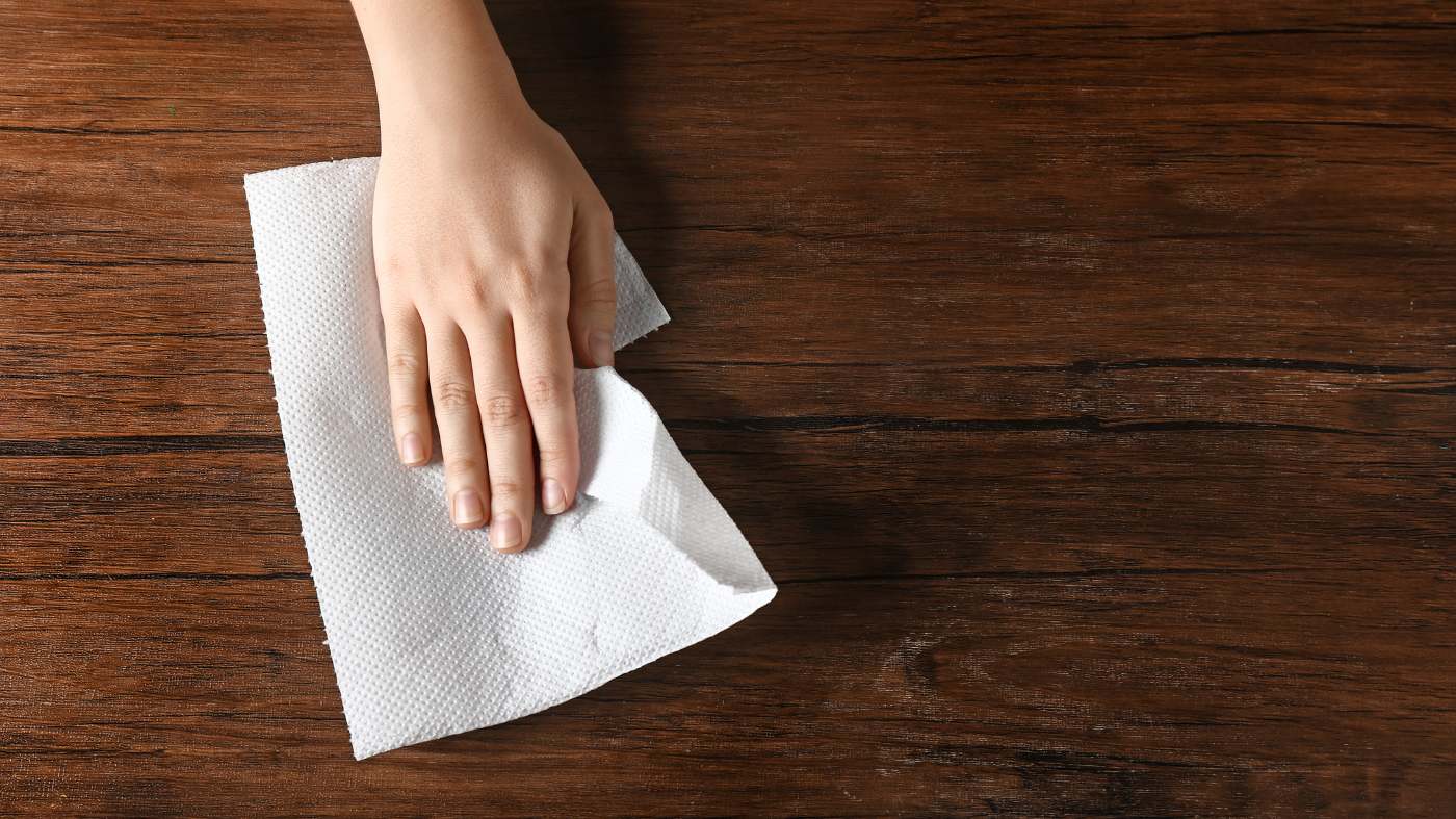 Image of DIY All-Natural, Non-Toxic Thieves Wipes