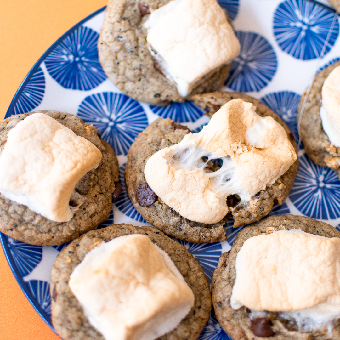 Black Sesame S'mores Cookies