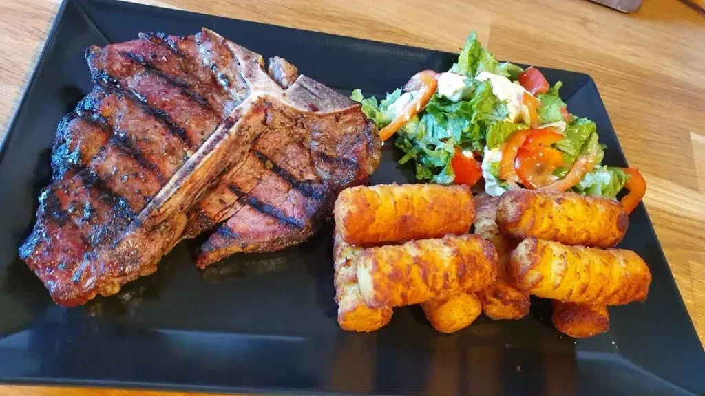 Image of T-Bone Steak grillen - so wird es perfekt!
