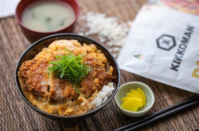 Image of JFC's Katsudon カツ丼 Recipe (Pork Schnitzel And Egg On Rice)