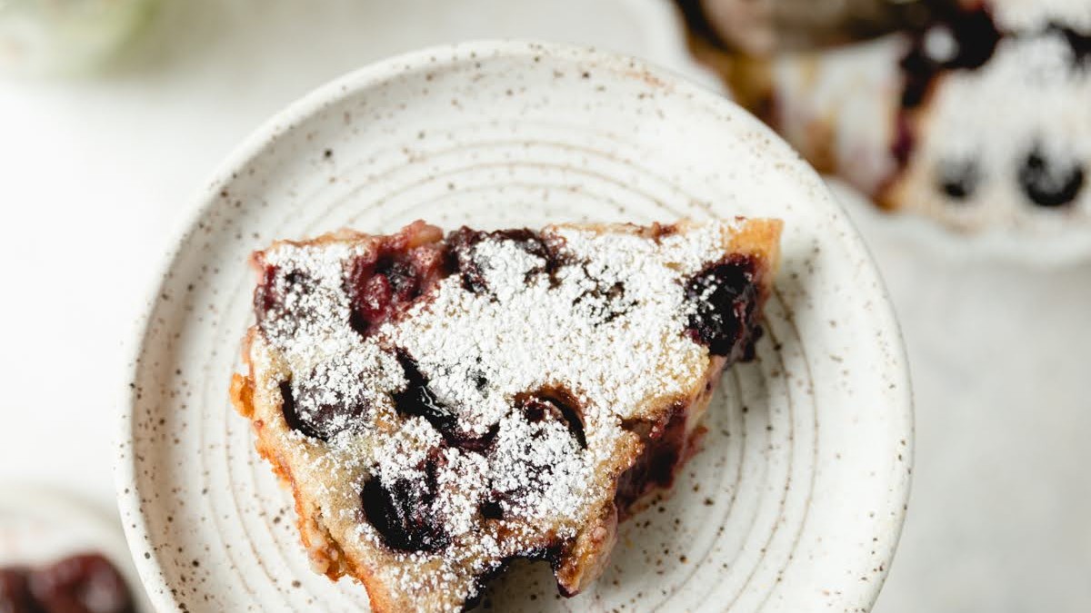 The Best Dairy-Free Clafoutis Recipe – JOI