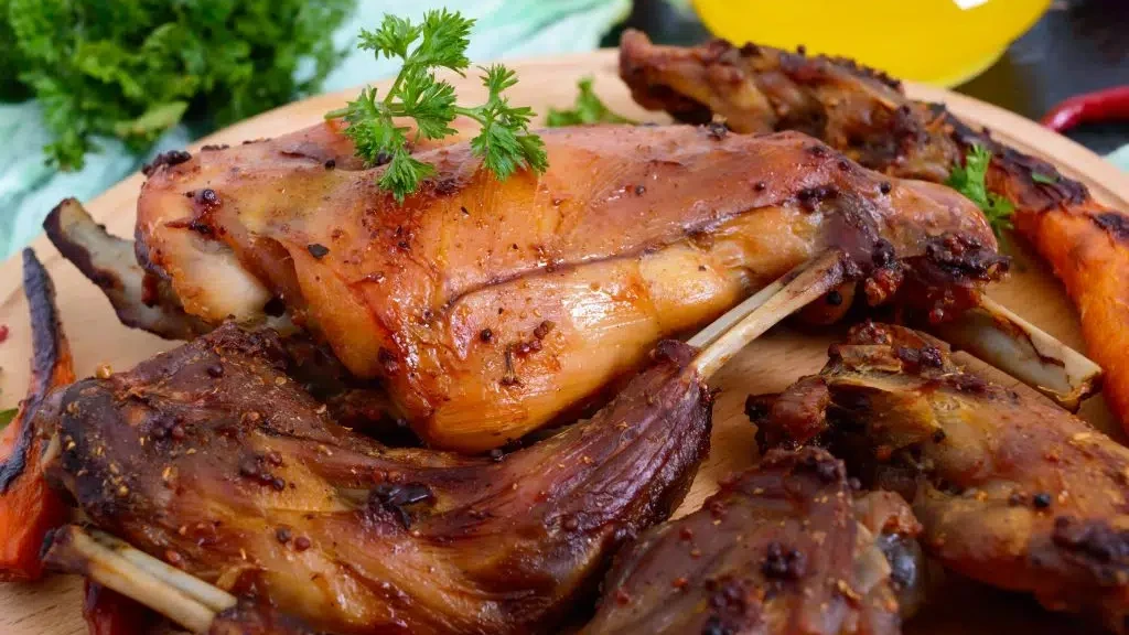 Image of Marinierte Kaninchenkeulen vom Grill
