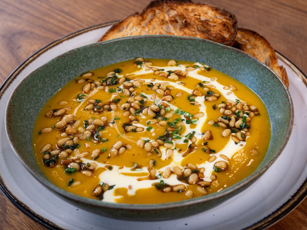 Andy Cooks - Pumpkin soup