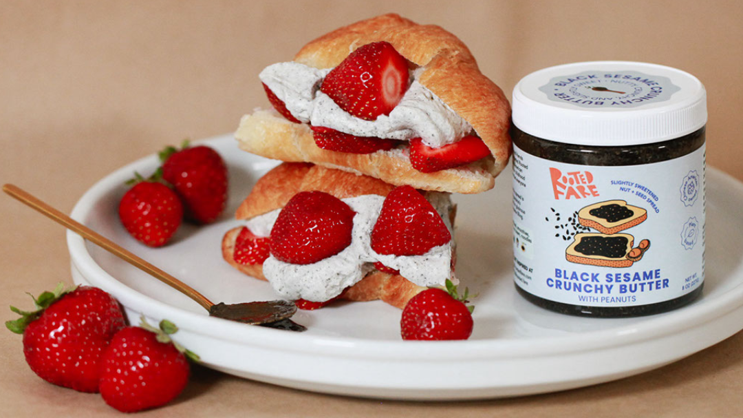 Image of Strawberries And Black Sesame Cream Croissants 