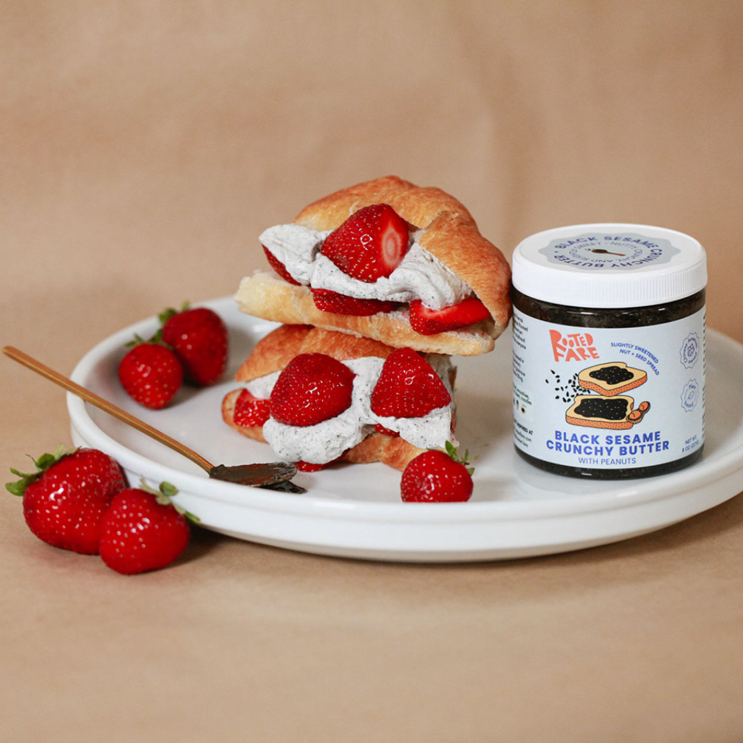 Strawberries And Black Sesame Cream Croissants 