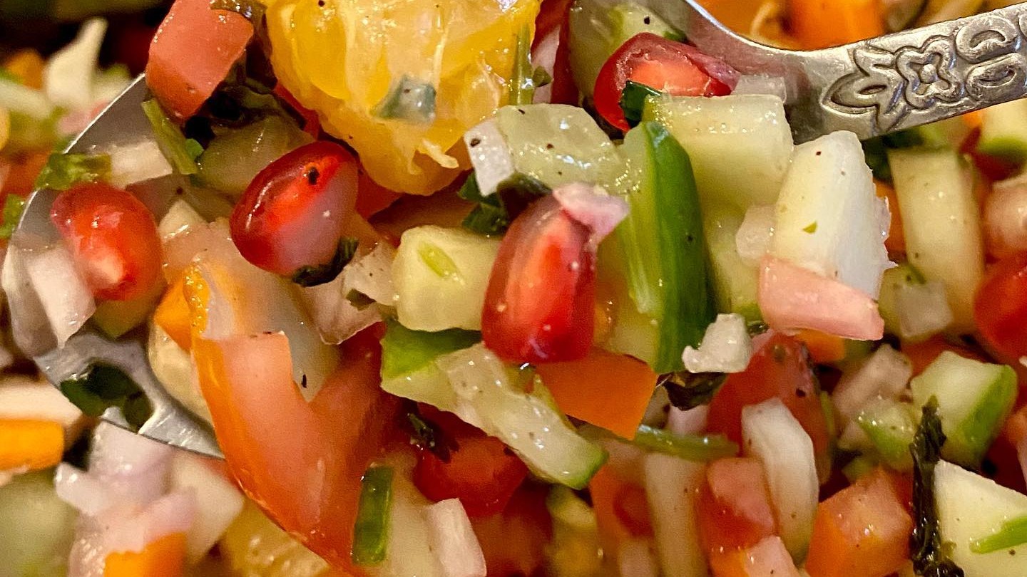 Image of Easy, zero oil Salad