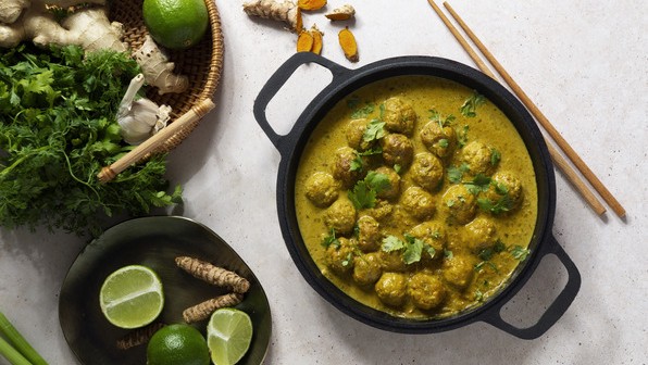 Image of Flavoursome Meal Maker/Soya Chunks Masala Gravy Curry 