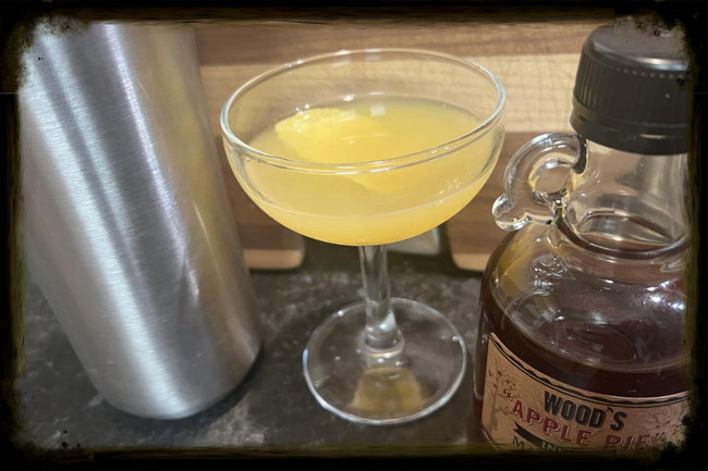 Image of Wood's AppleJack