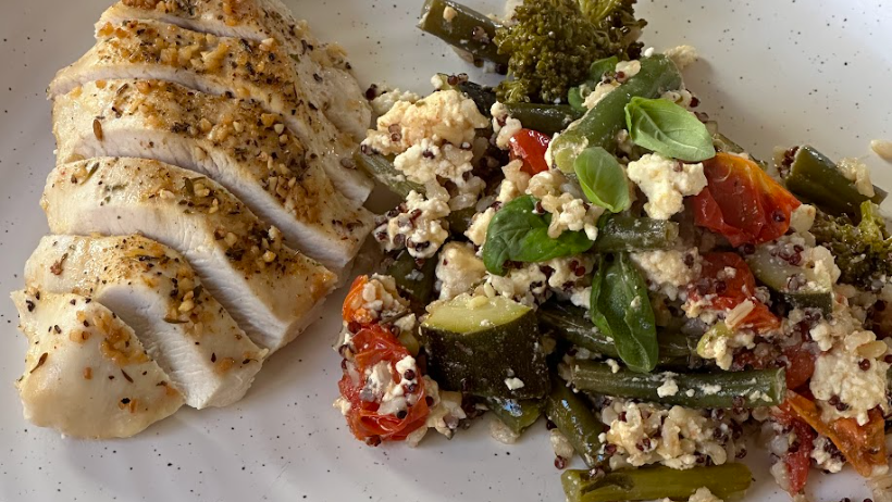 Image of Mingle's Meal-Prep Masterpiece: Garlic & Herb Chicken with Feta and Quinoa!