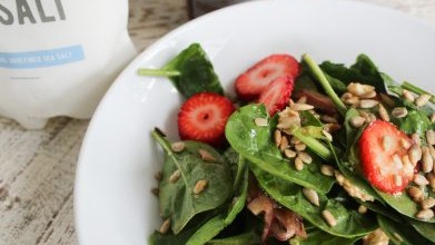 Image of SPINACH AND BERRY SALAD WITH WHITE BALSAMIC VINAIGRETTE