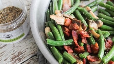 Image of SKILLET GREEN BEANS WITH MUSHROOMS AND BACON