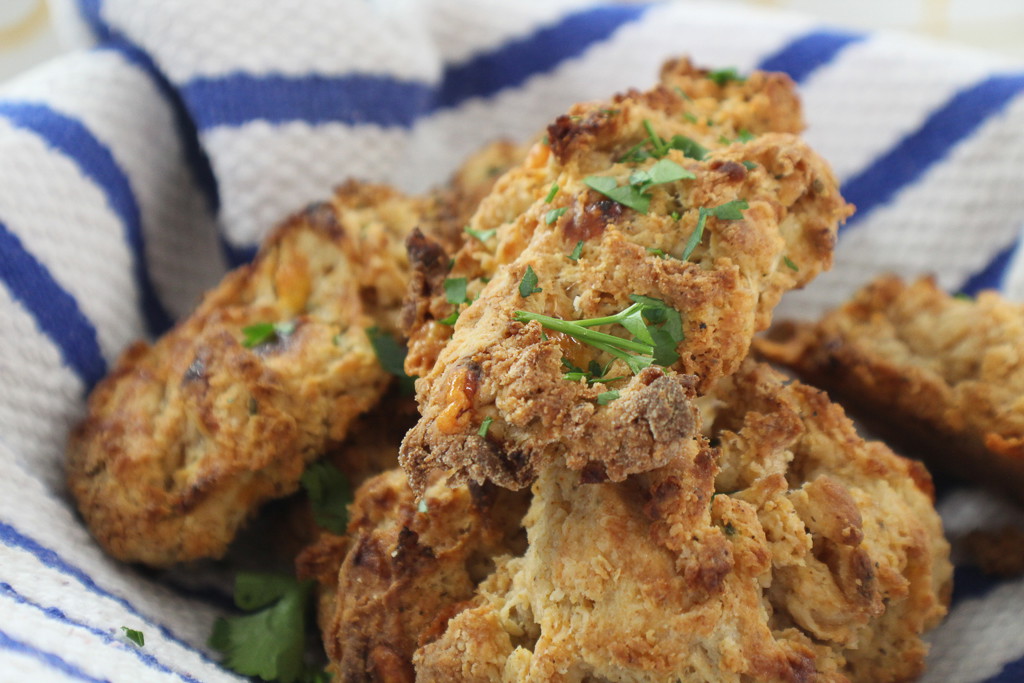 CAJUN CHEDDAR BISCUITS