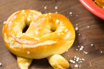 COLIMA SEA SALT SOFT PRETZELS