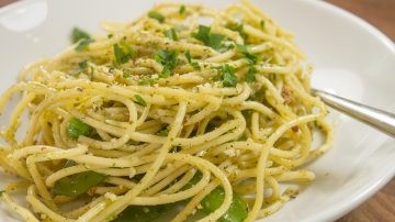 Image of LEMON SPAGHETTI WITH PEA PODS