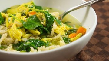 Image of TURMERIC CHICKEN AND RICE SOUP