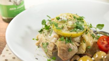 Image of SLOW COOKER GREEK CHICKEN THIGHS