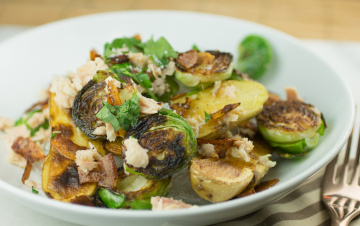 ROASTED TUNA VEGGIE BOWL