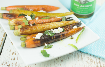 ROASTED BABY SPRING CARROTS